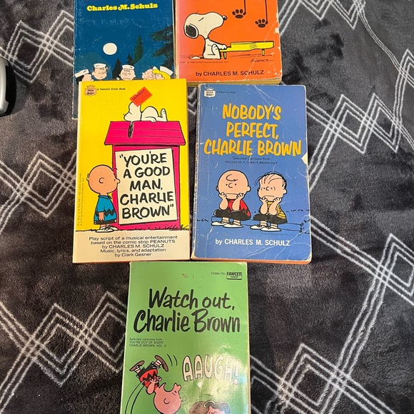 5 snoopy book bundle - Picture 2 of 2
